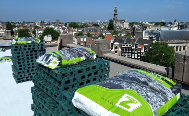 Крыша «Сохо Хаус Амстердам» управляет ливневыми водами