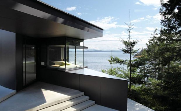 Дизайн крыши частного дома в Британской Колумбии