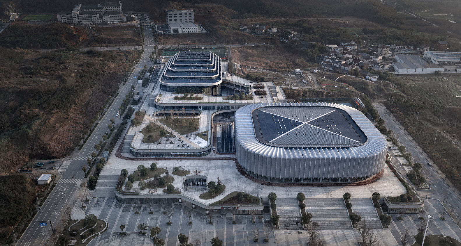 Центр спорта и культуры в Китае
